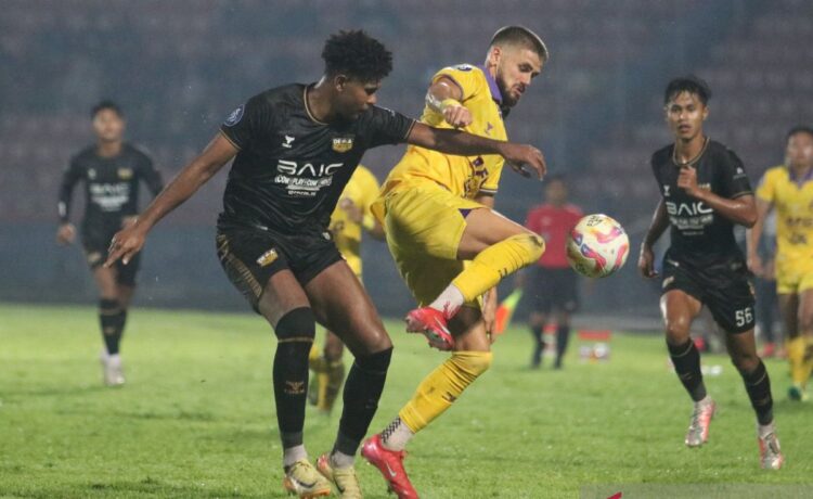 Pemain asing Turnamen 1 yang mana dipanggil negaranya dalam jeda internasional