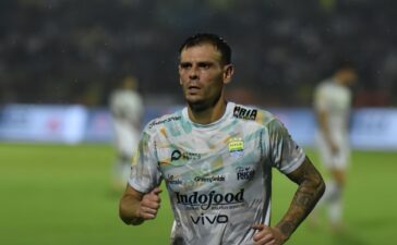Tyronne del Pino: Sang matador Persib Bandung yang digunakan telat panas
